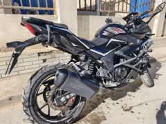 Haojue Suzuki GSX250R - ფოტო 1