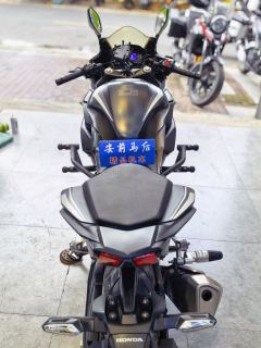 Honda CBR400R - ფოტო 7
