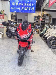 Honda CBR400R - ფოტო 4