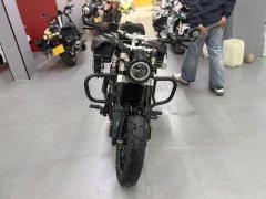 Benda Challenger 300 - photo 1