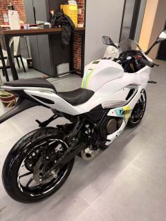 QJMOTOR SRK 250 - ფოტო 6