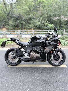 QJMOTOR Sai 550 - ფოტო 3