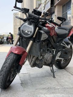 Honda CB650R - ფოტო 1