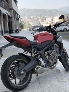 Honda CB650R - ფოტო 10