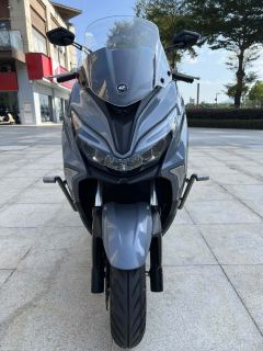 QJMOTOR Hong 250 - ფოტო 2