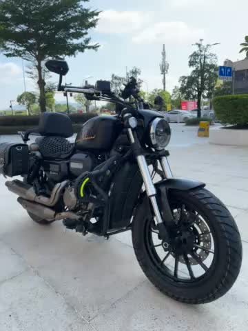 2022 QJMOTOR Flash 300