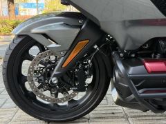 Honda Gold Wing GL1800 - photo 10
