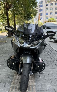 Honda Gold Wing GL1800 - photo 8