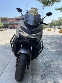 Voge SR4 Max 350 cc - ფოტო 2