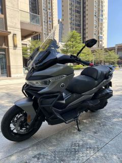 Voge SR4 Max 350 cc - ფოტო 3