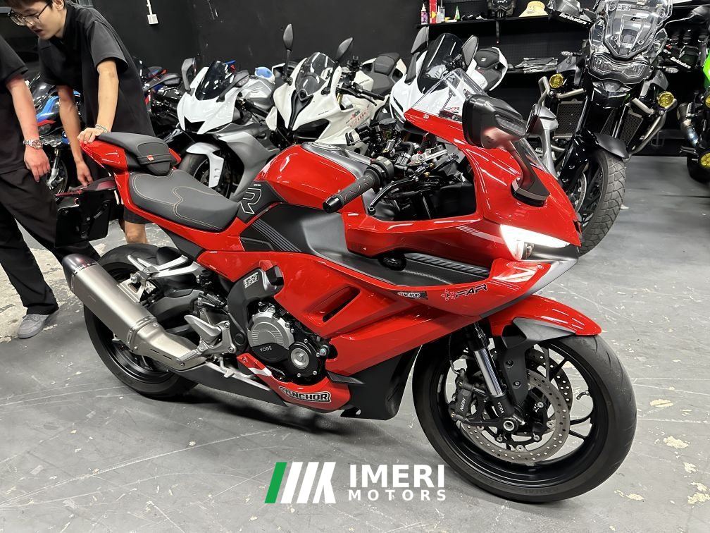 2025 Voge RR500S
