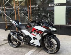 Kawasaki Ninja 400 - ფოტო 1