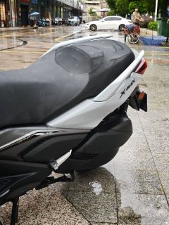 Yamaha XMAX 300 cc - ფოტო 12