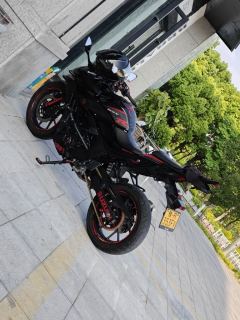 Haojue Suzuki GSX250R - ფოტო 3