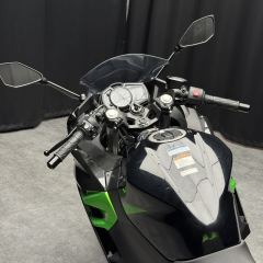 Kawasaki Ninja 400 - ფოტო 4