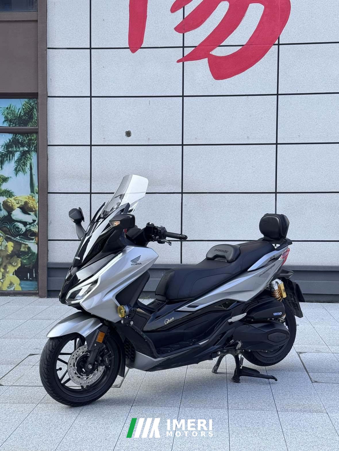 2023 Honda NSS350