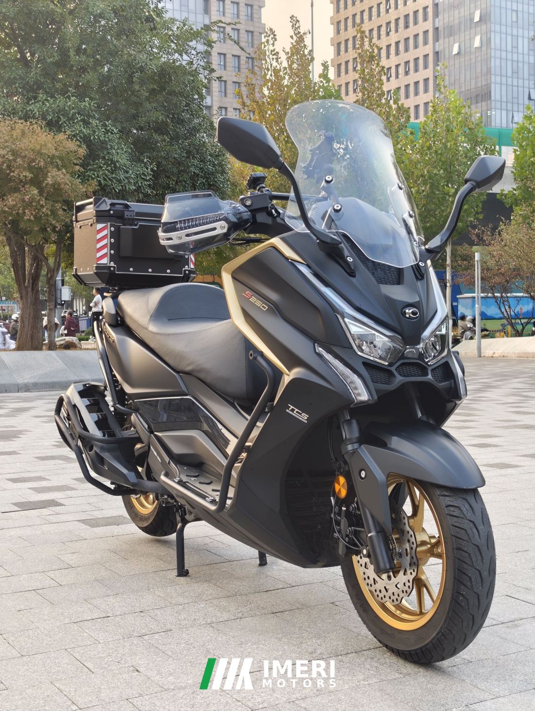 KYMCO Rowing S250 - motorcycle from China