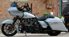 Harley-Davidson Road Glide 1923 cc - фото 4
