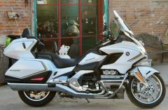 Honda Gold Wing GL1800 - ფოტო 1