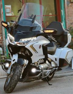Honda Gold Wing GL1800 - ფოტო 4