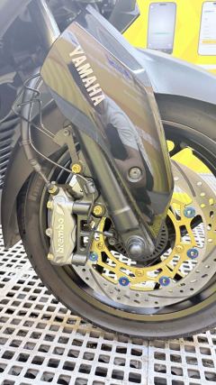 Yamaha XMAX 300 cc - photo 4