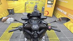 Yamaha XMAX 300 cc - photo 7