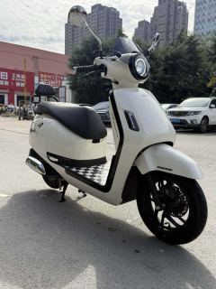 Sundiro Honda NS125LA - ფოტო 4