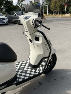 Sundiro Honda NS125LA - ფოტო 9