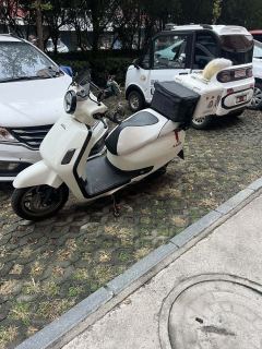 Sundiro Honda NS125LA - ფოტო 2