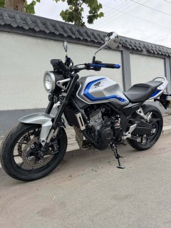 Honda CB500 Super Four - ფოტო 2