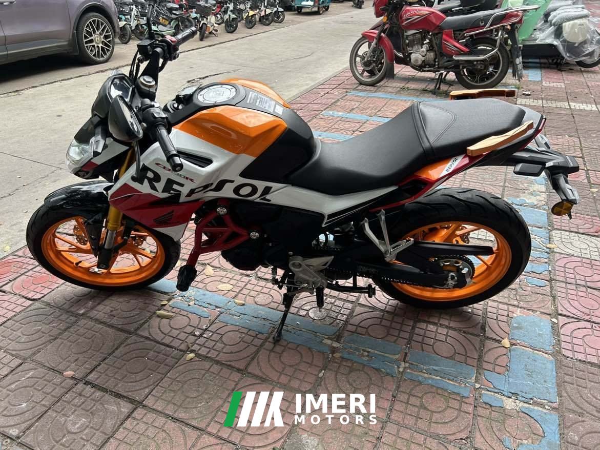 2023 Wuyang Honda CB190R Blazing Eye
