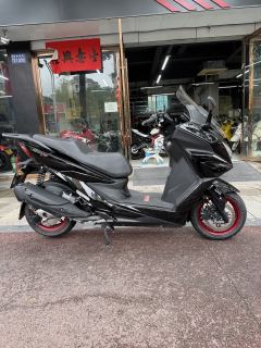 KYMCO Zongshen ST250 - photo 6