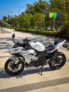 Kawasaki Ninja 400 - фото 1