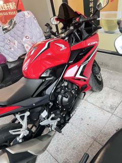 Honda CBR400R - photo 3