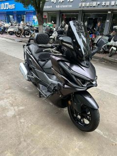 SYM Cruisym 400 - photo 1
