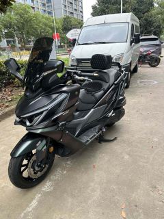 SYM Cruisym 400 - photo 2