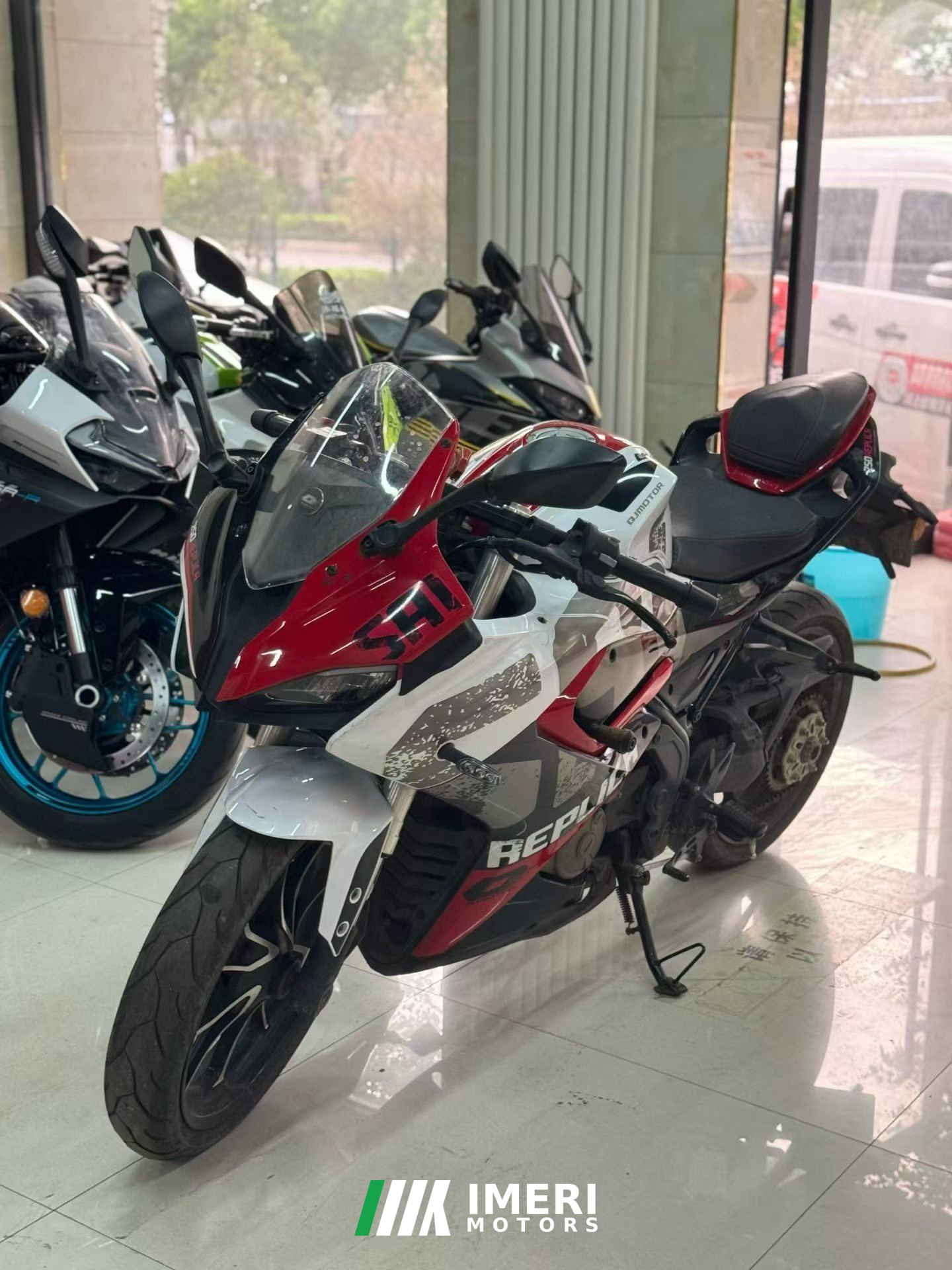 2022 QJMOTOR SRK 250