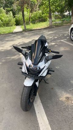 Haojue Suzuki GSX250R - ფოტო 1