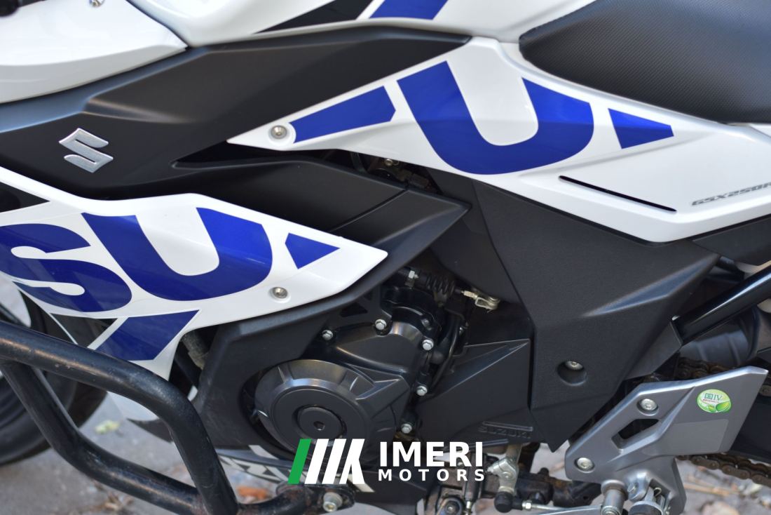 Haojue Suzuki GSX250R - motorcycle from China