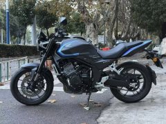 Honda CB500 Super Four - ფოტო 2