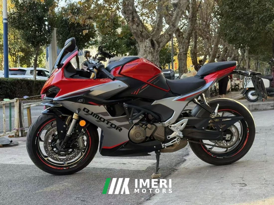 QJMOTOR Sai 550 - motorcycle from China