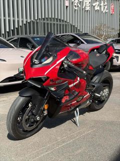 Ducati Panigale V4 1100 cc - photo 6