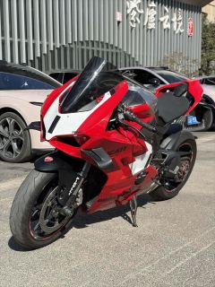 Ducati Panigale V4 1100 cc - ფოტო 3