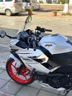 Kawasaki Ninja 400 - ფოტო 6