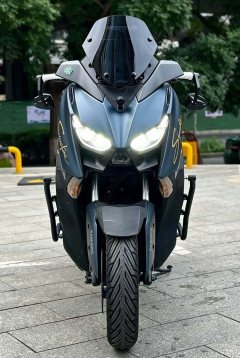 Yamaha XMAX 300 cc - фото 1