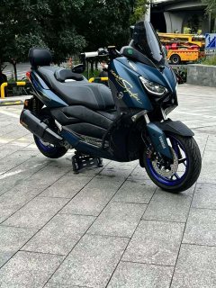 Yamaha XMAX 300 cc - фото 5