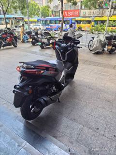 Yamaha XMAX 300 cc - ფოტო 2