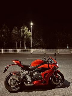 QJMOTOR Race 800 - ფოტო 1