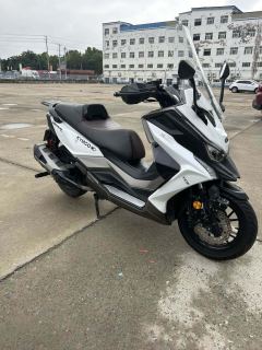 KYMCO Rowing S350 - photo 5