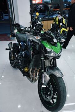 Kawasaki Z900 950 cc - ფოტო 10